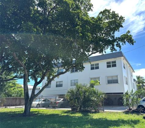 6200 NE 22nd Way Fort Lauderdale FL 33308