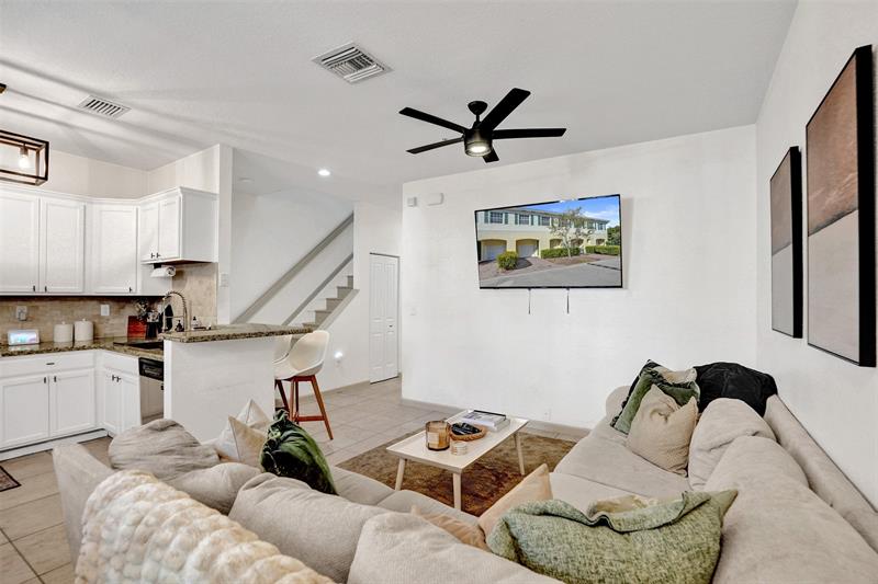 159 SW 7th Court Pompano Beach FL 33060