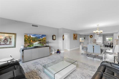 5938 Crystal Shores Drive Boynton Beach FL 33437