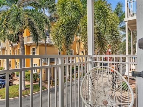 2329 Vintage Drive Lighthouse Point FL 33064