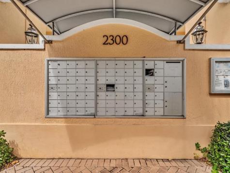 2329 Vintage Drive Lighthouse Point FL 33064