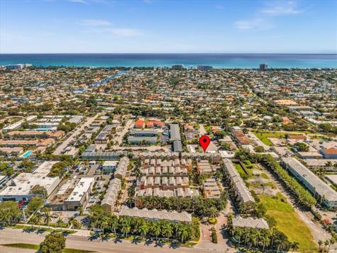 2329 Vintage Drive Lighthouse Point FL 33064