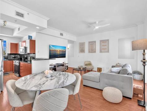 2329 Vintage Drive Lighthouse Point FL 33064