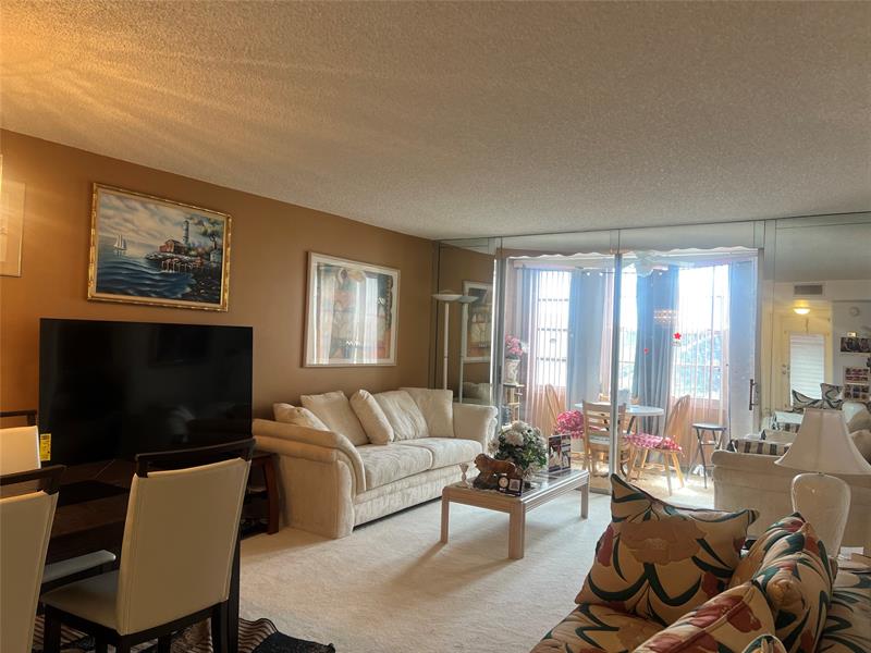 9420 Sunrise Lakes Boulevard Sunrise FL 33322