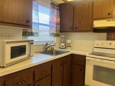 9420 Sunrise Lakes Boulevard Sunrise FL 33322