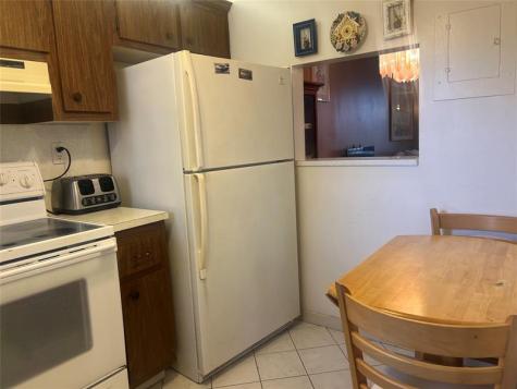 9420 Sunrise Lakes Boulevard Sunrise FL 33322