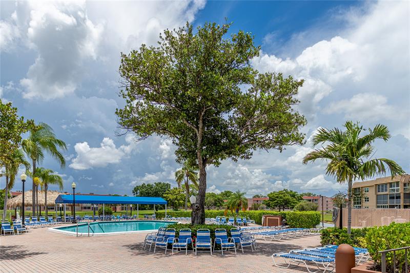 9420 Sunrise Lakes Boulevard Sunrise FL 33322