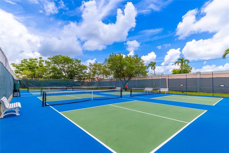 9420 Sunrise Lakes Boulevard Sunrise FL 33322