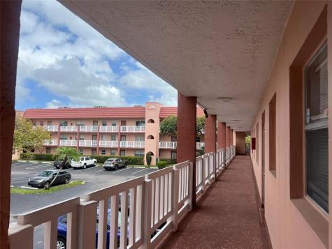 9420 Sunrise Lakes Boulevard Sunrise FL 33322