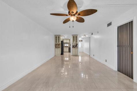 8941 S Hollybrook Boulevard Pembroke Pines FL 33025