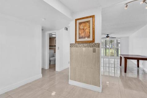 8941 S Hollybrook Boulevard Pembroke Pines FL 33025