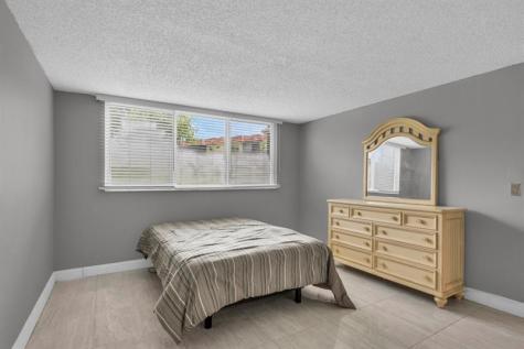 8941 S Hollybrook Boulevard Pembroke Pines FL 33025