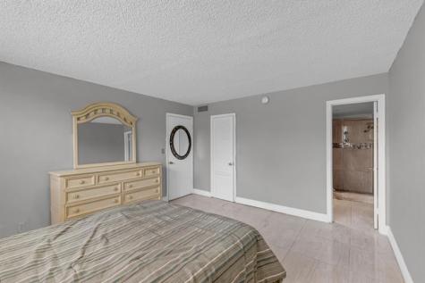 8941 S Hollybrook Boulevard Pembroke Pines FL 33025