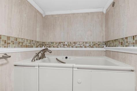 8941 S Hollybrook Boulevard Pembroke Pines FL 33025