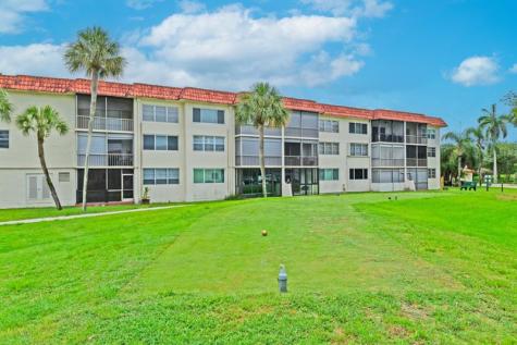 8941 S Hollybrook Boulevard Pembroke Pines FL 33025