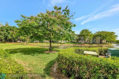 1801 Eleuthera Point Coconut Creek FL 33066