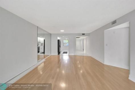 1801 Eleuthera Point Coconut Creek FL 33066