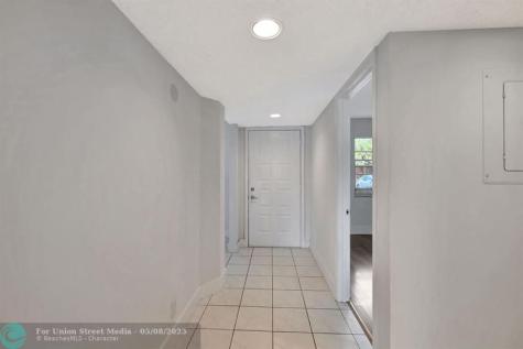 1801 Eleuthera Point Coconut Creek FL 33066