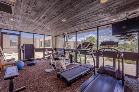 1100 SE 5th Court Pompano Beach FL 33060