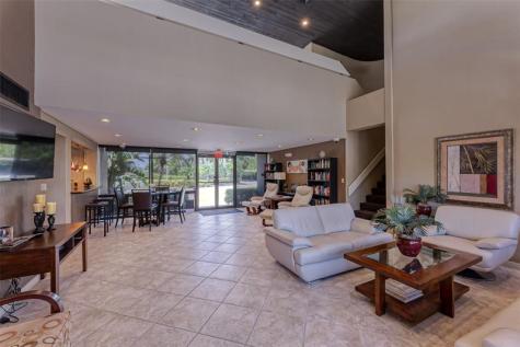 1100 SE 5th Court Pompano Beach FL 33060