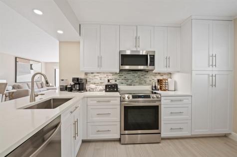 15451 Pembridge Drive Delray Beach FL 33484