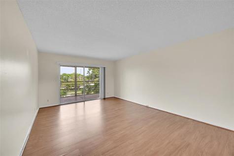 2502 Antigua Terrace Coconut Creek FL 33066