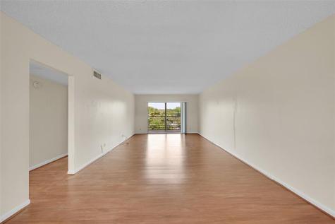 2502 Antigua Terrace Coconut Creek FL 33066