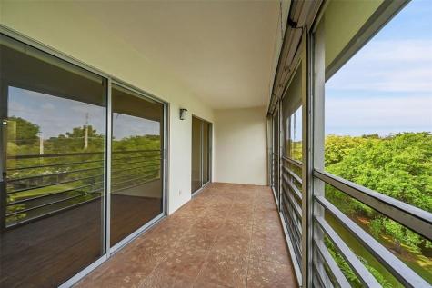 2502 Antigua Terrace Coconut Creek FL 33066
