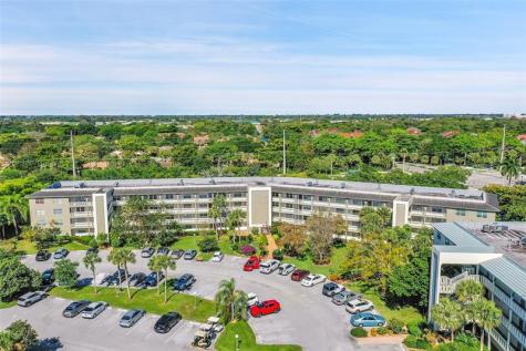2502 Antigua Terrace Coconut Creek FL 33066