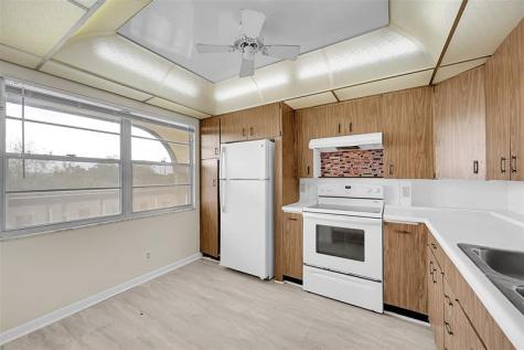 2502 Antigua Terrace Coconut Creek FL 33066