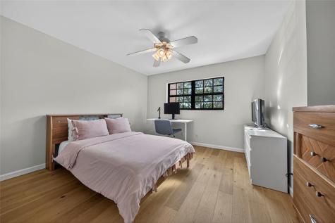 201 NE 16th Place Fort Lauderdale FL 33305