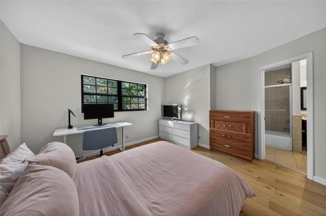 201 NE 16th Place Fort Lauderdale FL 33305