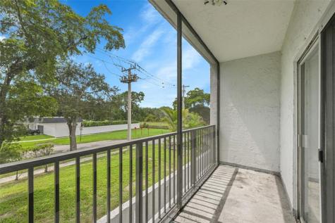 7541 NW 16th Street Plantation FL 33313