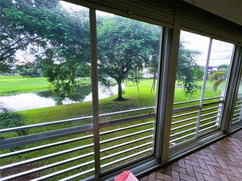 3202 Portofino Point Coconut Creek FL 33066