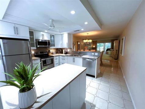 3202 Portofino Point Coconut Creek FL 33066