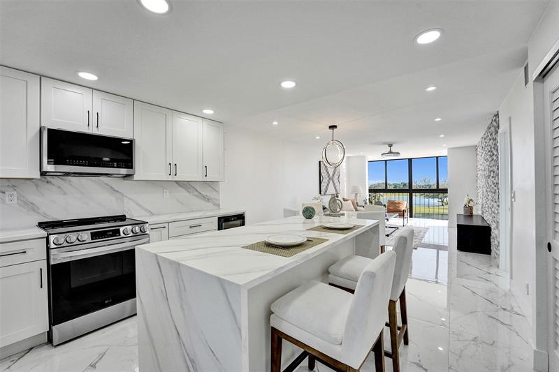8900 Washington Boulevard Pembroke Pines FL 33025