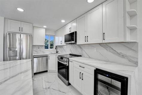 8900 Washington Boulevard Pembroke Pines FL 33025