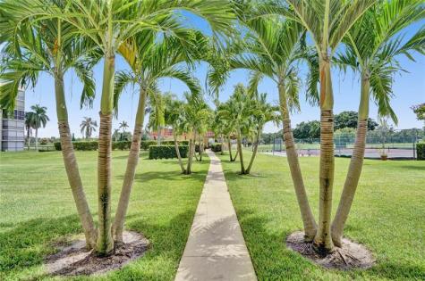 8900 Washington Boulevard Pembroke Pines FL 33025