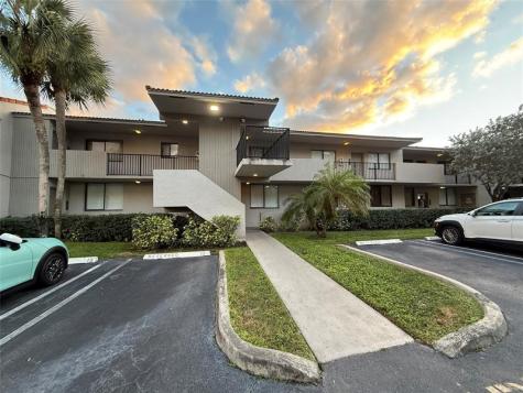 9505 SW 1st Court Coral Springs FL 33071