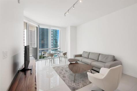 851 NE 1st Avenue Miami FL 33132