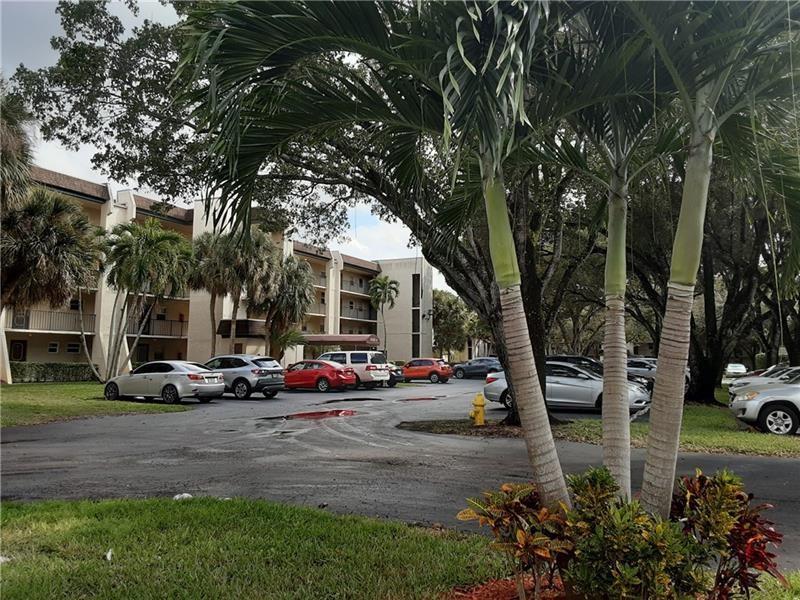 9430 Poinciana Place Davie FL 33324