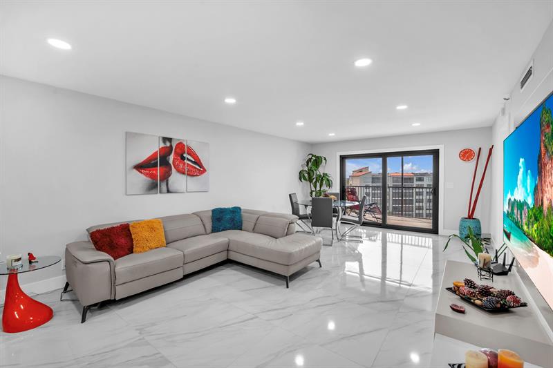 2221 Cypress Island Drive Pompano Beach FL 33069