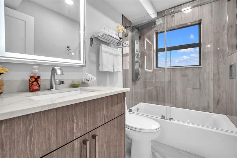 2221 Cypress Island Drive Pompano Beach FL 33069