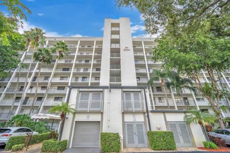 2221 Cypress Island Drive Pompano Beach FL 33069