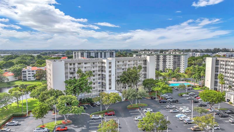 2221 Cypress Island Drive Pompano Beach FL 33069