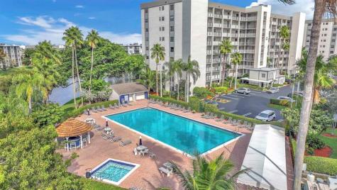 2221 Cypress Island Drive Pompano Beach FL 33069