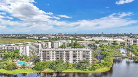 2221 Cypress Island Drive Pompano Beach FL 33069