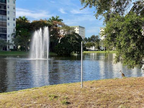 2221 Cypress Island Drive Pompano Beach FL 33069