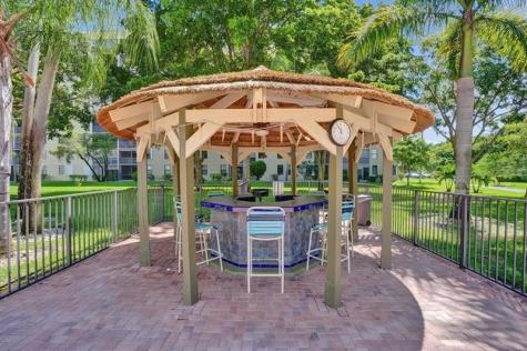 2221 Cypress Island Drive Pompano Beach FL 33069