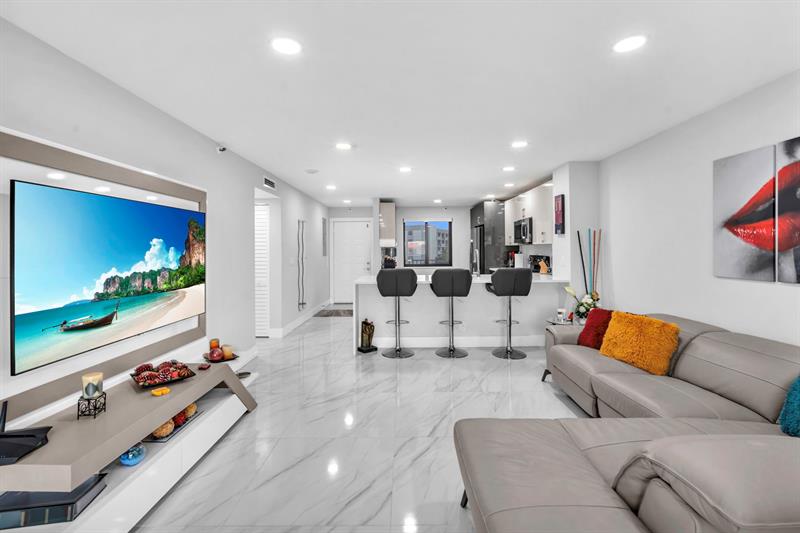 2221 Cypress Island Drive Pompano Beach FL 33069